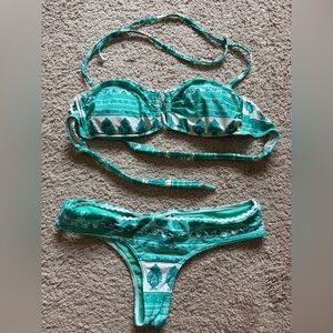 O’Neill Green and White Bikini Set